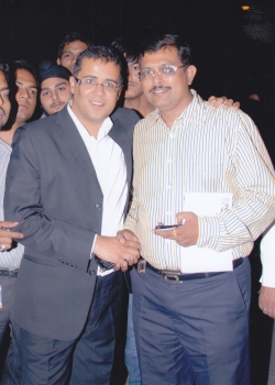Chetan Bhagat with GIIT